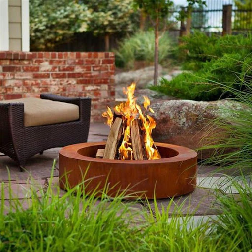 Комплект уличной мебели: диван – обзор и цена Outdoor Furniture Fire Table